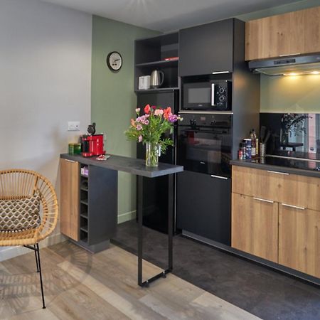 Centre Ville A Pied Appt Avec Sauna, Linge, Wifi, Stationnement Gratuit Vannes Eksteriør bilde