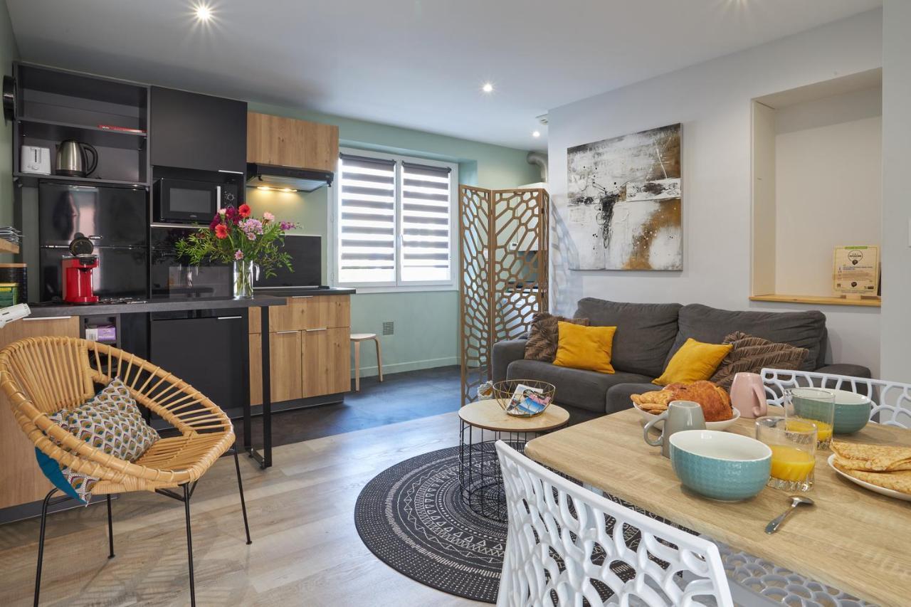 Centre Ville A Pied Appt Avec Sauna, Linge, Wifi, Stationnement Gratuit Vannes Eksteriør bilde