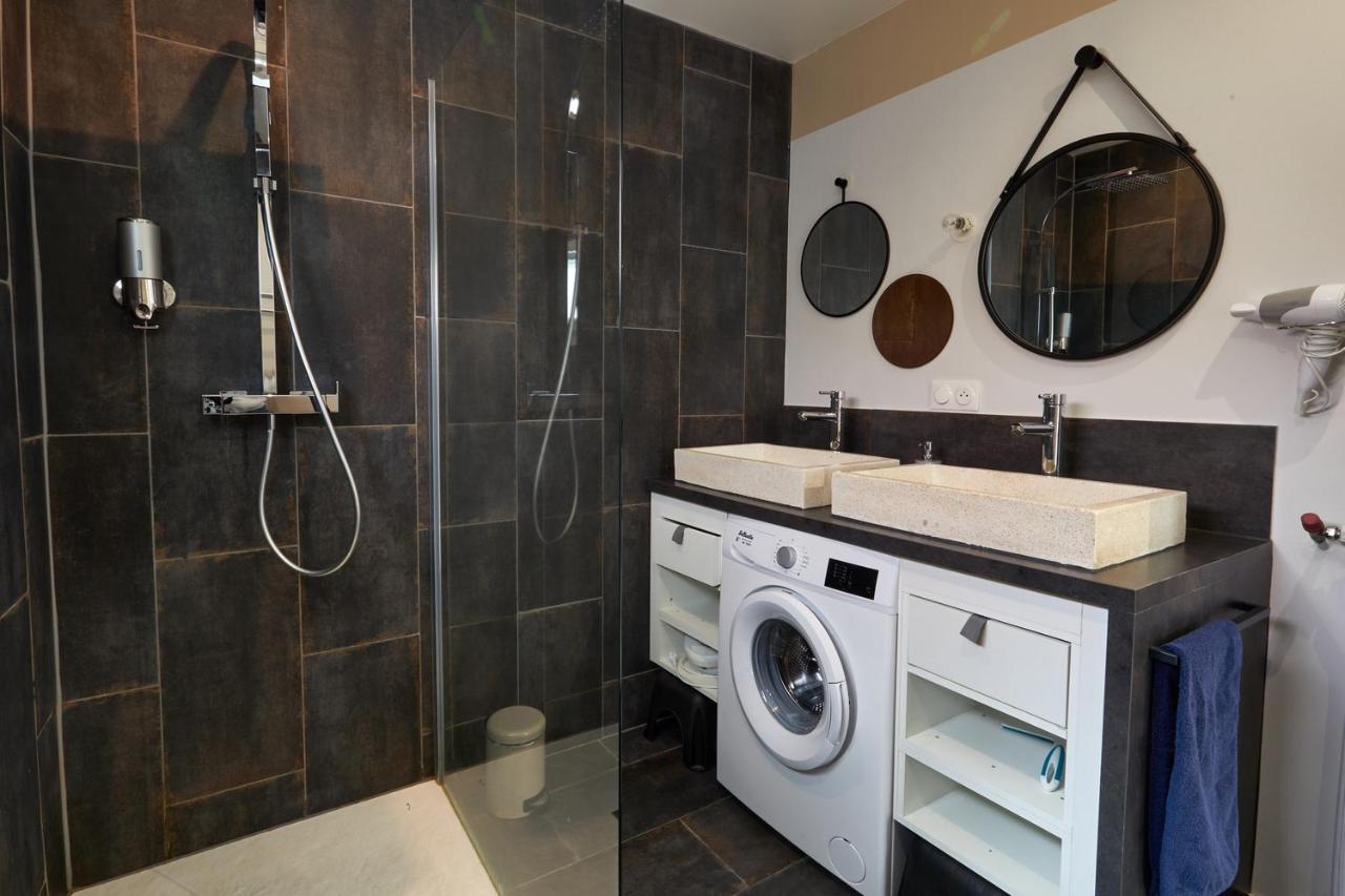 Centre Ville A Pied Appt Avec Sauna, Linge, Wifi, Stationnement Gratuit Vannes Eksteriør bilde